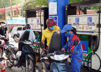 Hải quan hỏa tốc hướng dẫn doanh nghiệp khai thuế xăng dầu từ ngày 1/10