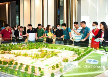Người làm môi giới bất động sản không có chứng chỉ hành nghề bị phạt