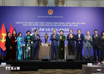 Tổng Bí thư, Chủ tịch nước mong doanh nhân người Việt tại Nga tiếp tục là hạt nhân thúc đẩy hợp tác hai nước