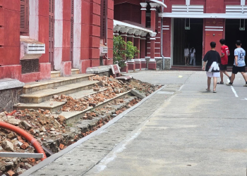 Thi công dự án cải tạo trường THPT chuyên Quốc học Huế chậm tiến độ, nhà thầu bị phạt hơn 856 triệu đồng