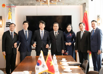 Chủ tịch Quốc hội Trần Thanh Mẫn tiếp Chủ tịch Nhóm Nghị sĩ hữu nghị Hàn Quốc – Việt Nam
