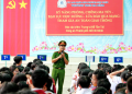 Đổi mới cách tuyên truyền phòng chống tội phạm và an toàn học đường