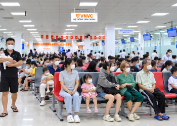 Gần 25.000 trẻ em Việt Nam đầu tiên đã tiêm vắc xin phòng tay chân miệng an toàn tại Hệ thống Tiêm chủng VNVC
