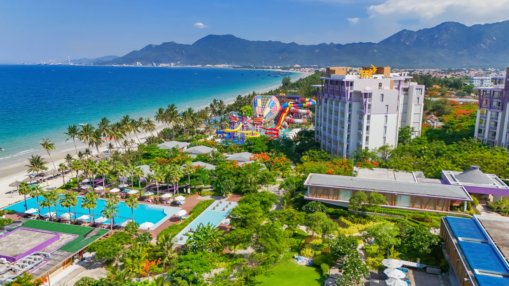 Thưởng thức ẩm thực và trải nghiệm kỳ nghỉ trọn vẹn bên biển tại TTC Van Phong Bay Resort. VPB
